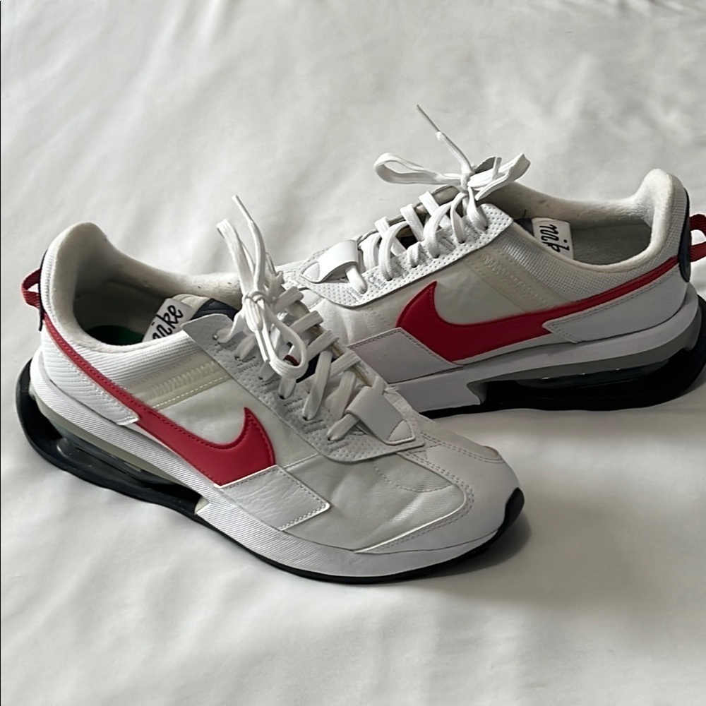 Nike Air Max Pre-Day Sneakers